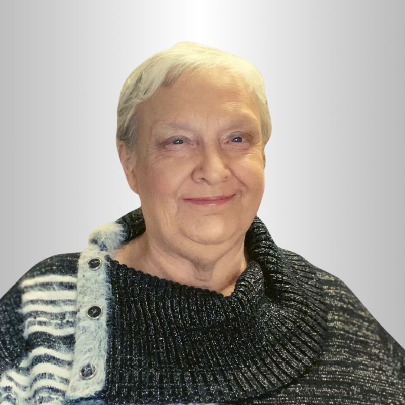 Darlene Petrie headshot